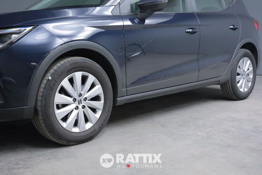 SEAT Arona 1.0 Ecotsi 95CV Style Blu Asfalto tetto nero  Usato foto 4