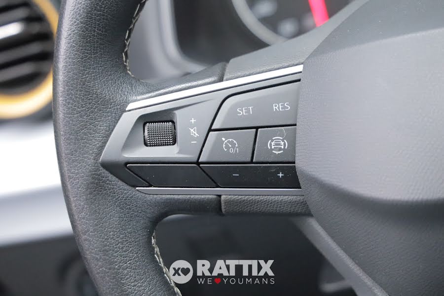 SEAT Arona 1.0 Ecotsi 95CV Style Blu Asfalto tetto nero  Usato foto 11