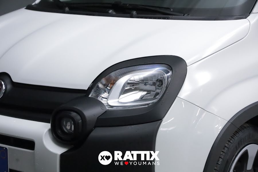 Fiat Panda Pandina 1.0 Firefly Hybrid 70CV Cross White Solid Paint  Aziendale foto 3