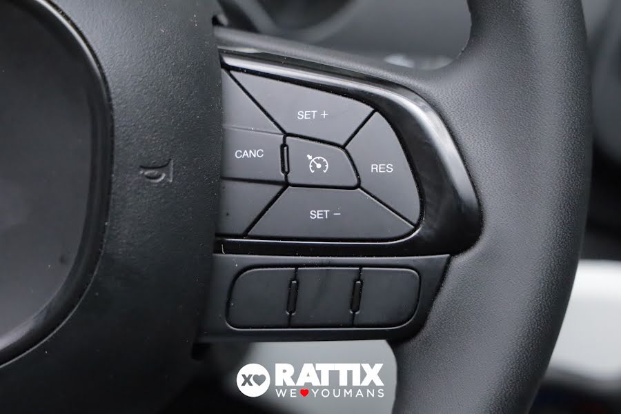 Fiat Panda Pandina 1.0 Firefly Hybrid 70CV Cross White Solid Paint  Aziendale foto 12