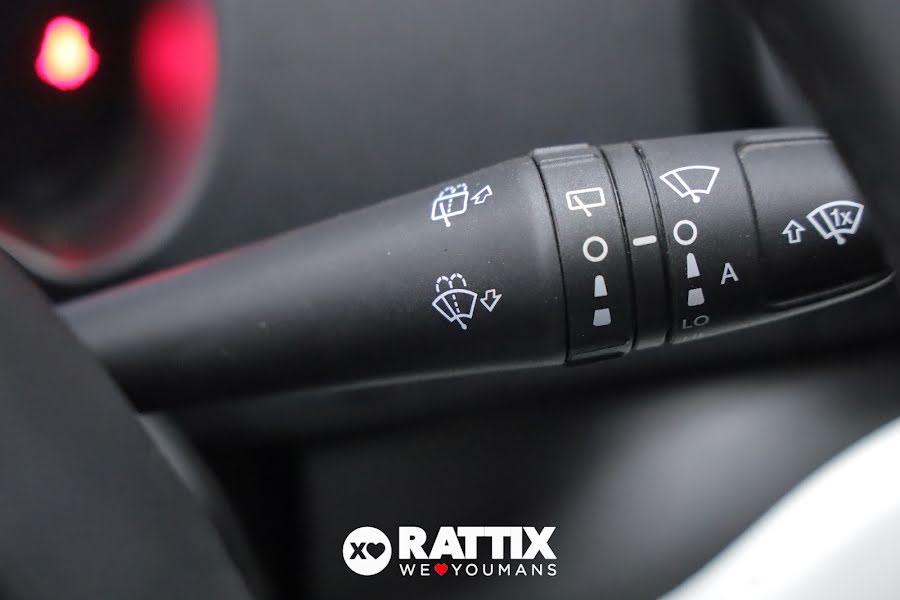 Fiat Panda Pandina 1.0 Firefly Hybrid 70CV Cross White Solid Paint  Aziendale foto 14