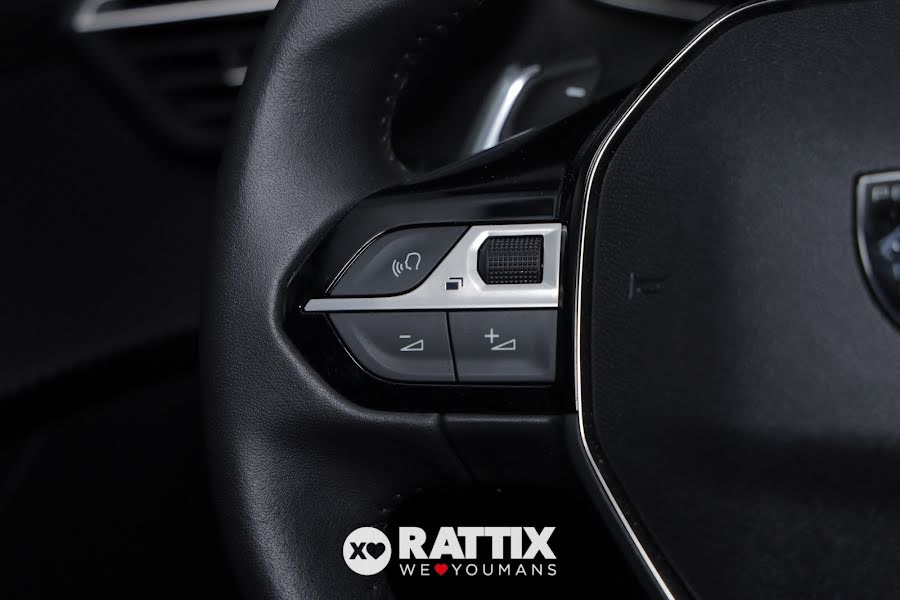 Peugeot 208 1.2 Hybrid 110CV Allure e-DCS6 Grigio Artense  Km 0 foto 10