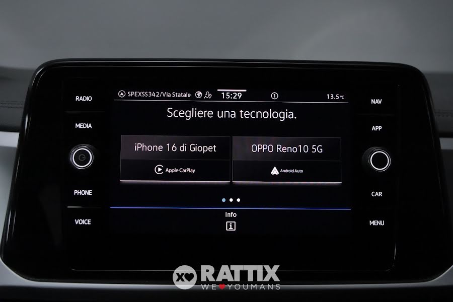 Volkswagen T-Roc 2.0 TDI 115CV Life  Deep Black  Aziendale foto 23