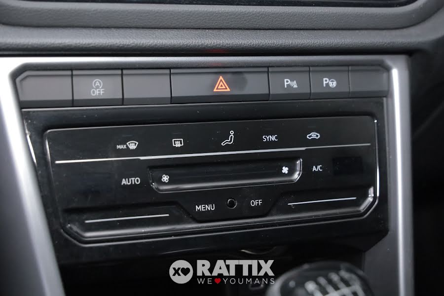 Volkswagen T-Roc 2.0 TDI 115CV Life  Deep Black  Aziendale foto 30