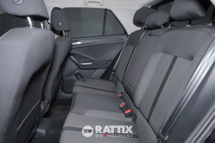 Volkswagen T-Roc 2.0 TDI 115CV Life  Deep Black  Aziendale foto 34