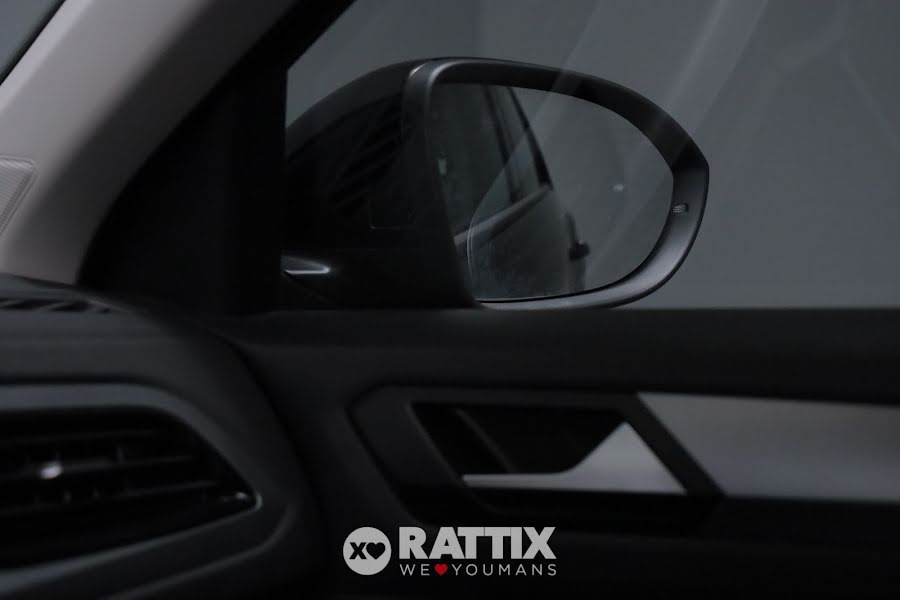 Volkswagen T-Roc 2.0 TDI 115CV Life  Deep Black  Aziendale foto 36