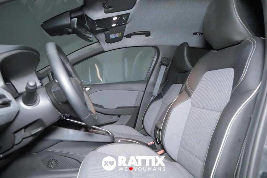 Renault Clio 1.0 TCE 90CV Techno Grigio  Aziendale foto 8