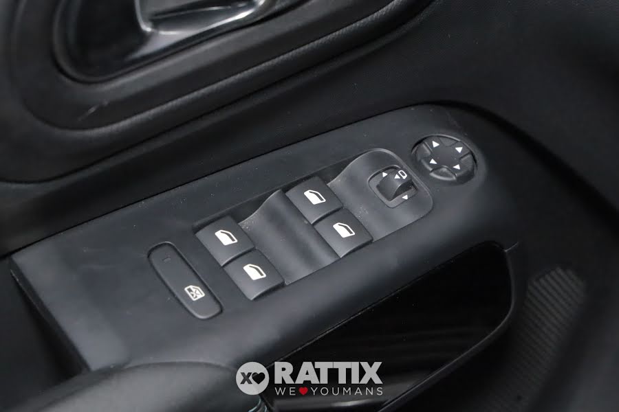 Citroen C5 Aircross 1.2 Hybrid 145CV Plus e-DCS6 Grigio Platinum  Aziendale foto 28