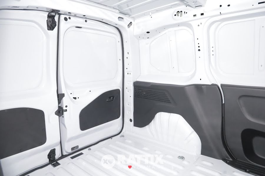 Peugeot Partner 1.5 BlueHDI 100CV L1 (IVA ESCLUSA) Kaolin White  Km 0 foto 6