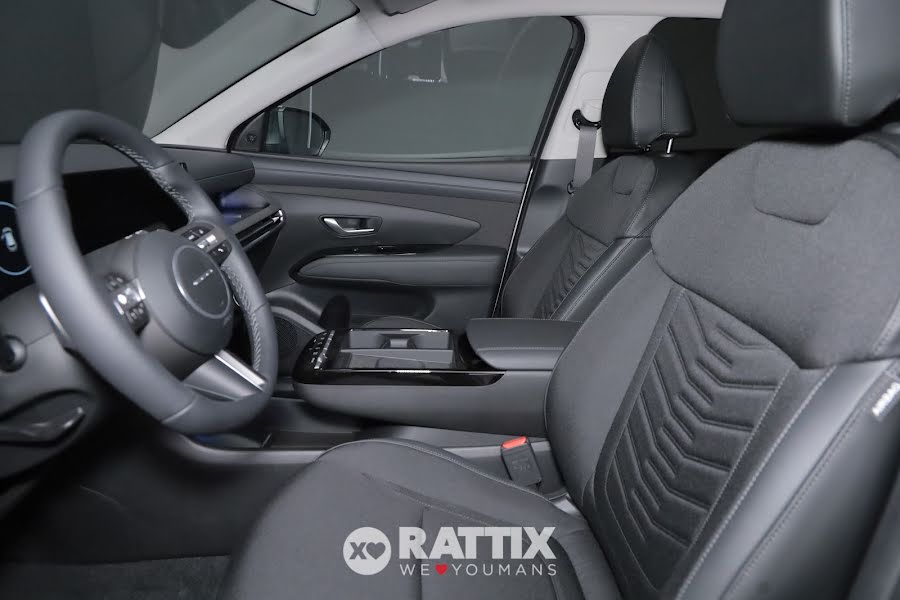 Hyundai Tucson 1.6 CRDI Mhev 48V Exellence DCT Shimmering Silver   Km 0 foto 9