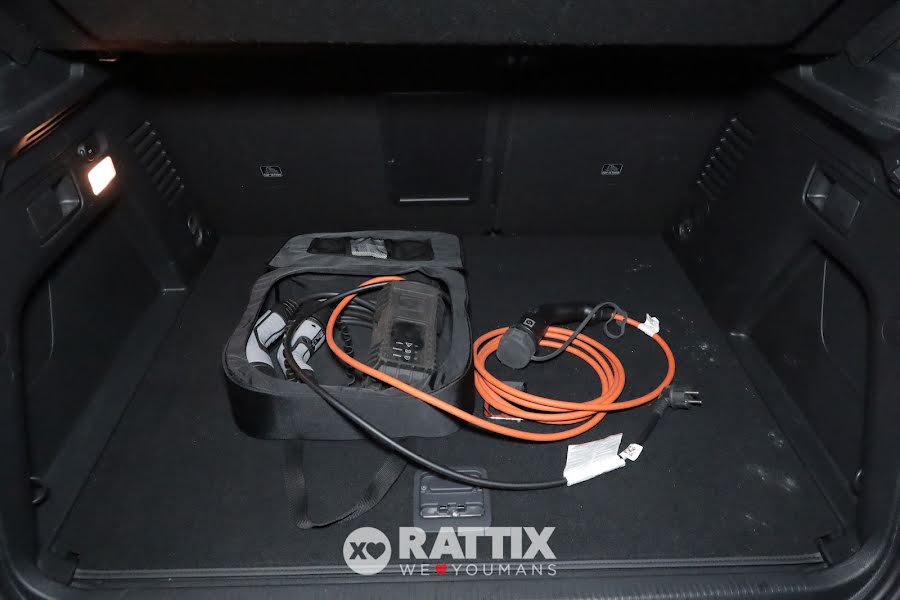 Peugeot 3008 1.6 Hybrid4 PHEV 300CV GT Pack e-EAT8 Blu Celebes  Aziendale foto 8