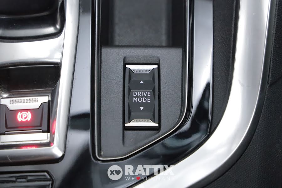 Peugeot 3008 1.6 Hybrid4 PHEV 300CV GT Pack e-EAT8 Blu Celebes  Aziendale foto 31