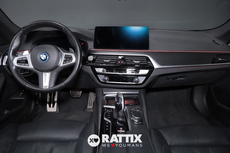 BMW 530 e Touring 2.0 PHEV Msport Auto Skyscraper metallic  Aziendale foto 11