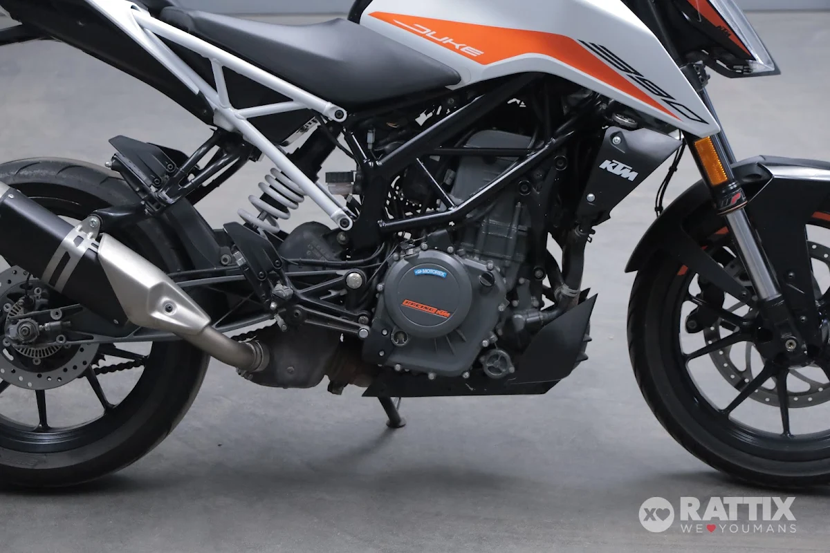 KTM 390 Duke Abs my22