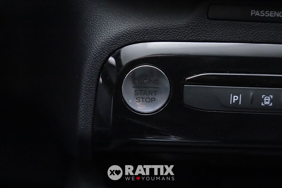 Ford Kuga 2.5 Full Hybrid 180CV Titanium Auto Blue Panther  Aziendale foto 24