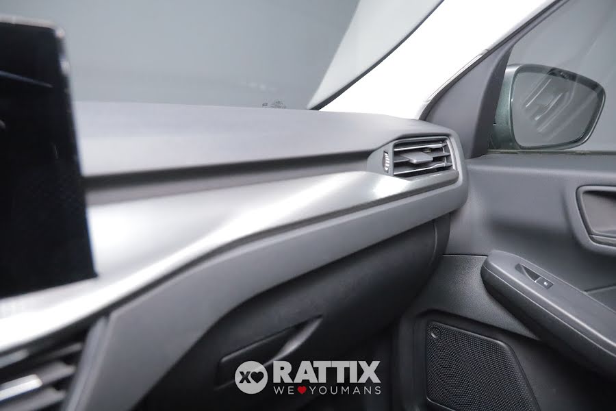 Ford Kuga 2.5 Full Hybrid 180CV Titanium Auto Blue Panther  Aziendale foto 27