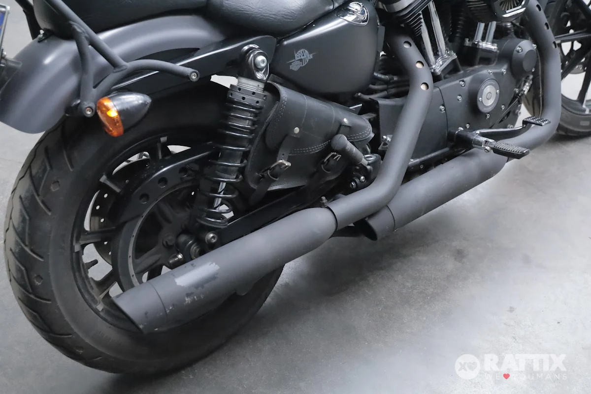HARLEY DAVIDSON 883 Iron my17