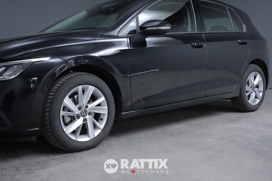 Volkswagen Golf 1.0 ETSI EVO 110CV Life DSG Deep Black Perlato  Aziendale foto 4