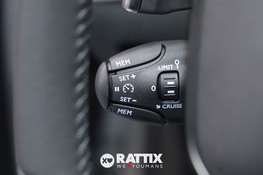 Peugeot 208 1.2 Hybrid 110CV Business e-DCS6 Grigio Artense  Km 0 foto 16
