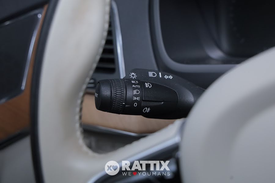 Volvo XC90  2.0 T8 Recharge PHEV 310CV Inscription Expression AWD Auto 7p.ti  Denim Blue  Aziendale foto 16