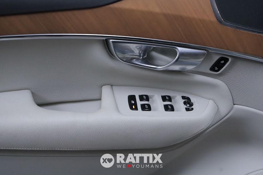 Volvo XC90  2.0 T8 Recharge PHEV 310CV Inscription Expression AWD Auto 7p.ti  Denim Blue  Aziendale foto 32