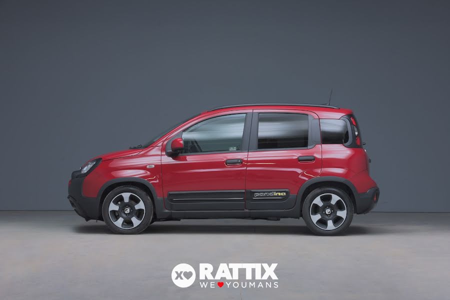 Fiat Panda Pandina 1.0 Firefly Hybrid 70CV Cross Rosso Passione Pastello  Aziendale foto 2