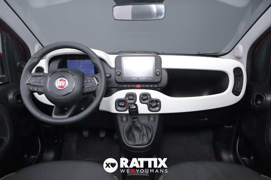 Fiat Panda Pandina 1.0 Firefly Hybrid 70CV Cross Rosso Passione Pastello  Aziendale foto 9