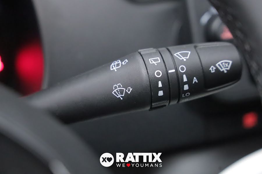 Fiat Panda Pandina 1.0 Firefly Hybrid 70CV Cross Rosso Passione Pastello  Aziendale foto 14