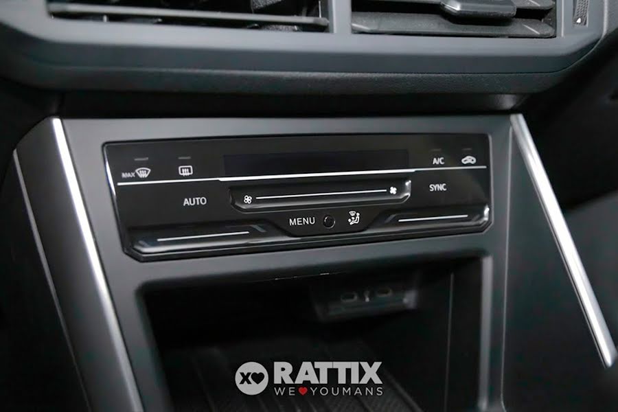 Volkswagen Taigo 1.0 TSI 115CV Life Smokey Grey  Aziendale foto 29