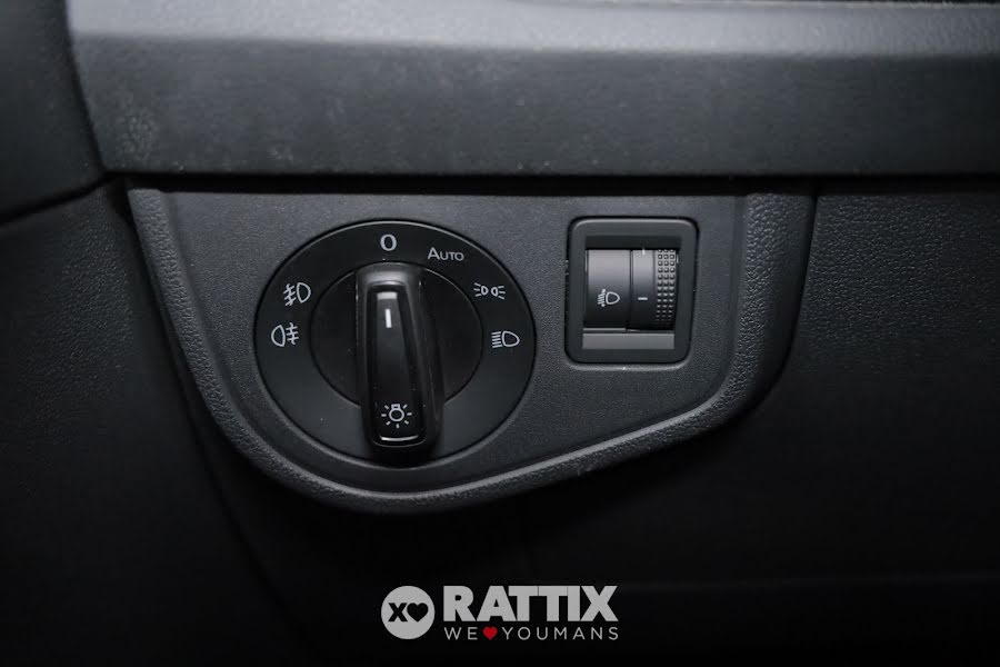 Volkswagen Taigo 1.0 TSI 115CV Life Smokey Grey  Aziendale foto 30
