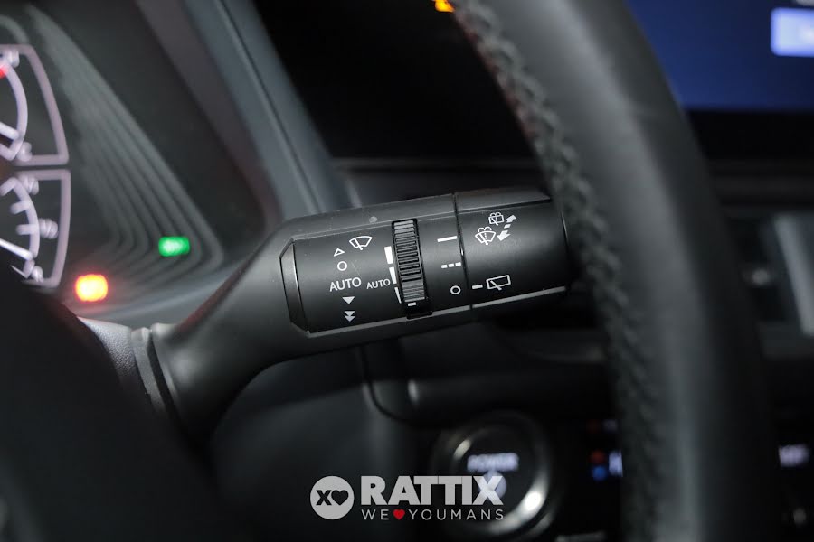 Lexus UX 250h 2.0 HEV Design CVT Sonic Platinum Tetto nero  Aziendale foto 14