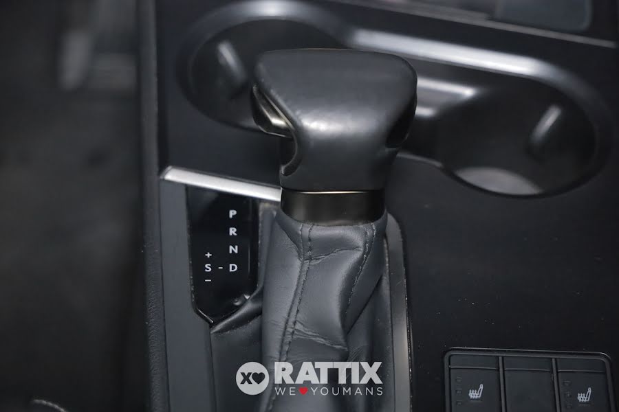 Lexus UX 250h 2.0 HEV Design CVT Sonic Platinum Tetto nero  Aziendale foto 29
