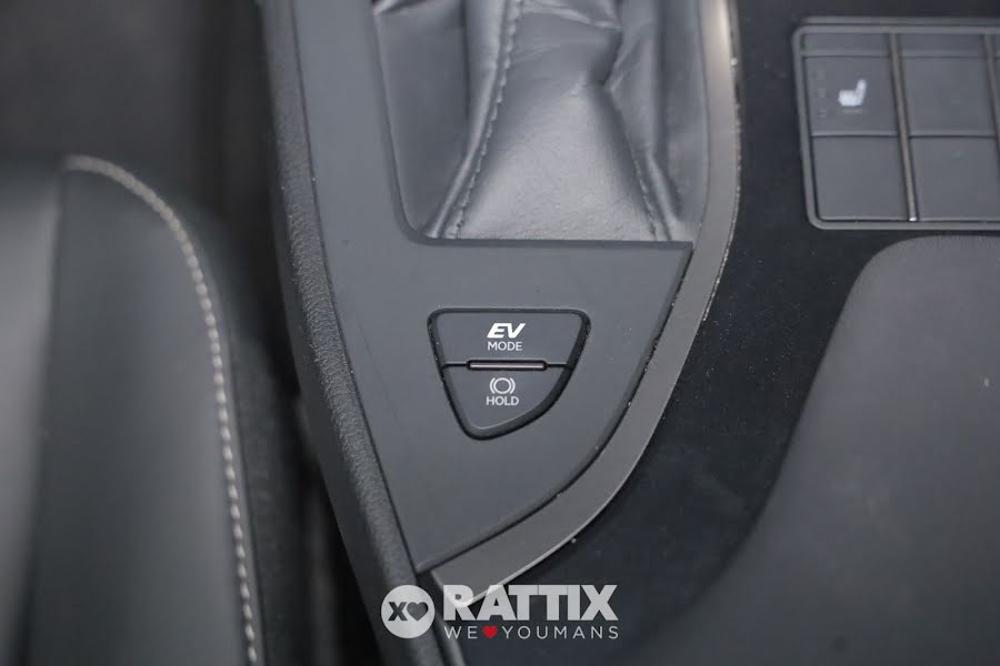Lexus UX 250h 2.0 HEV Design CVT Sonic Platinum Tetto nero  Aziendale foto 30