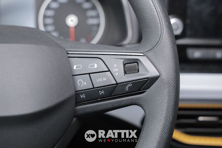SEAT Arona 1.0 TGI 90CV Reference Bianco  Aziendale foto 11
