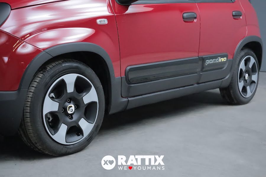 Fiat Panda Pandina 1.0 Firefly Hybrid 70CV Cross Rosso Passione Pastello  Aziendale foto 4