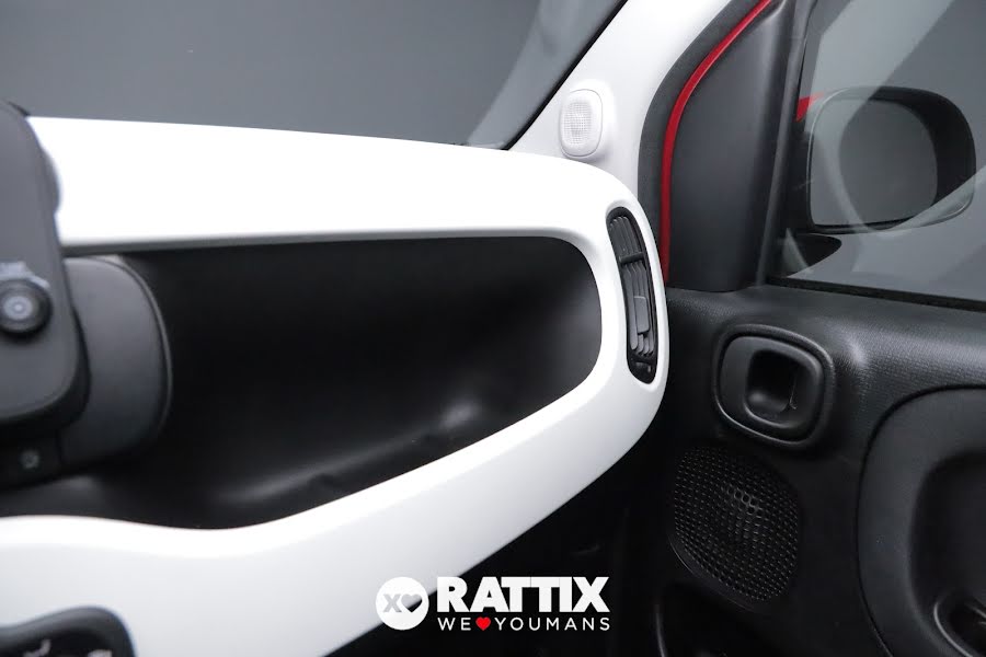 Fiat Panda Pandina 1.0 Firefly Hybrid 70CV Cross Rosso Passione Pastello  Aziendale foto 20