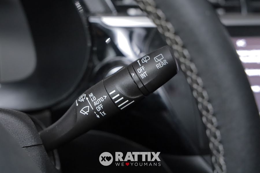 Opel Corsa-e motore elettrico 57kW Elegance Arancione Fizz  Aziendale foto 14