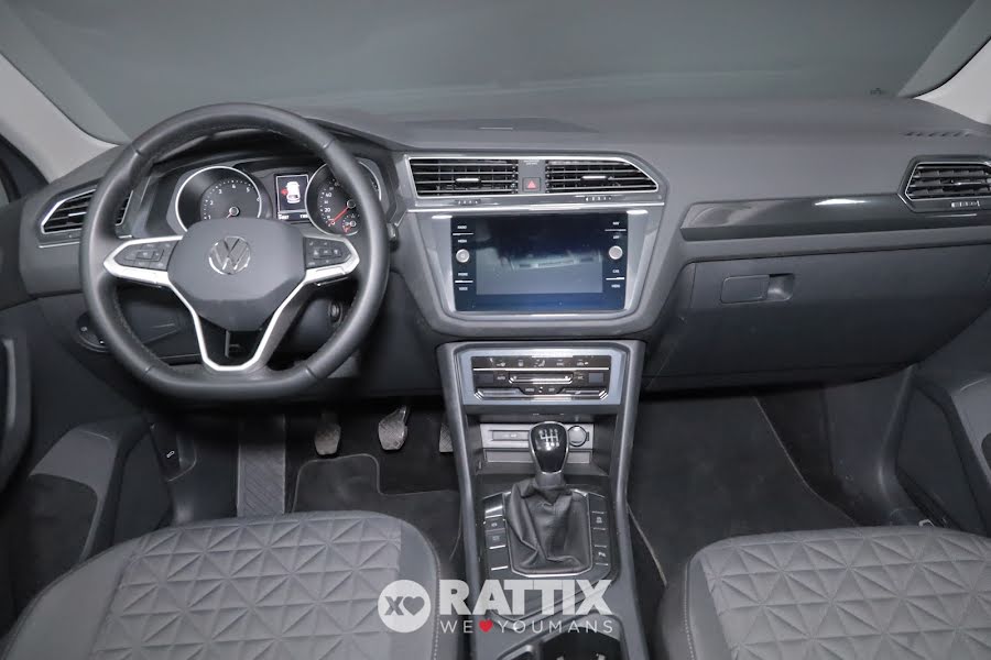 Volkswagen Tiguan 1.5 TSI 150CV Life   Urano Grey  Aziendale foto 8