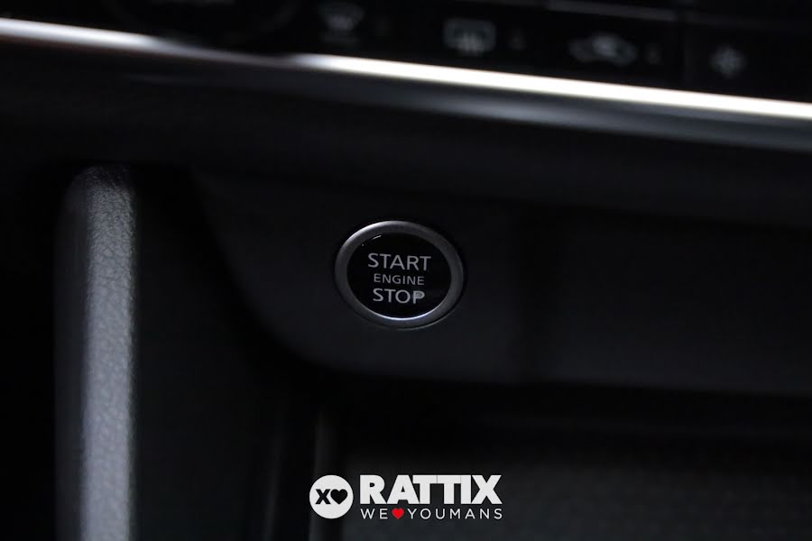 Nissan Qashqai 1.3 Mhev 140CV Acenta Dark Metal Grey  Km 0 foto 23