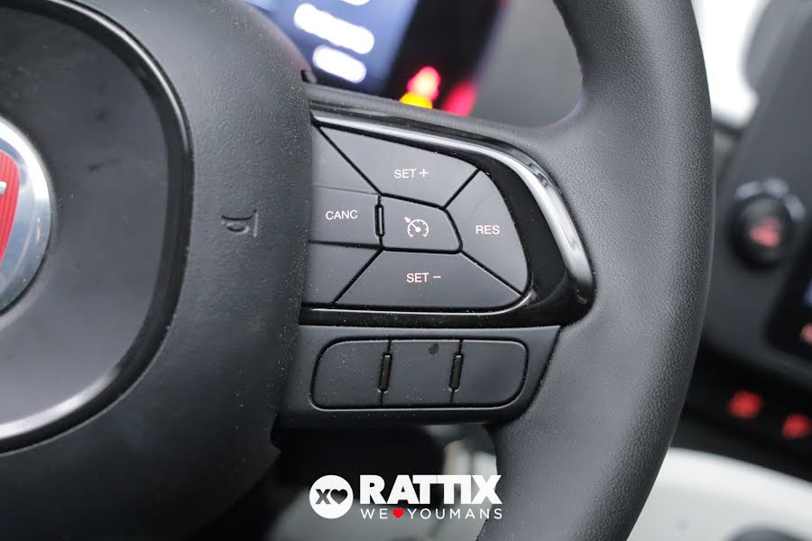 Fiat Panda Pandina 1.0 Firefly Hybrid 70CV Cross Nero Cinema Pastello  Aziendale foto 11