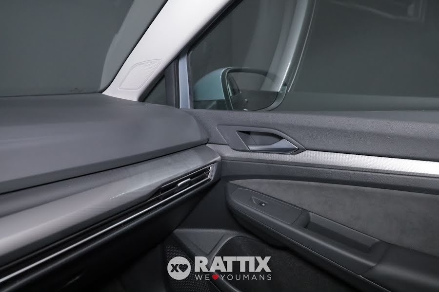 Volkswagen Golf 2.0 TDI 150CV Style DSG  Dolomite Silver Metallizzato  Aziendale foto 34