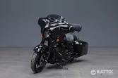 HARLEY DAVIDSON Street Glide 114 1868 Special black finish Pearl/Denim my21