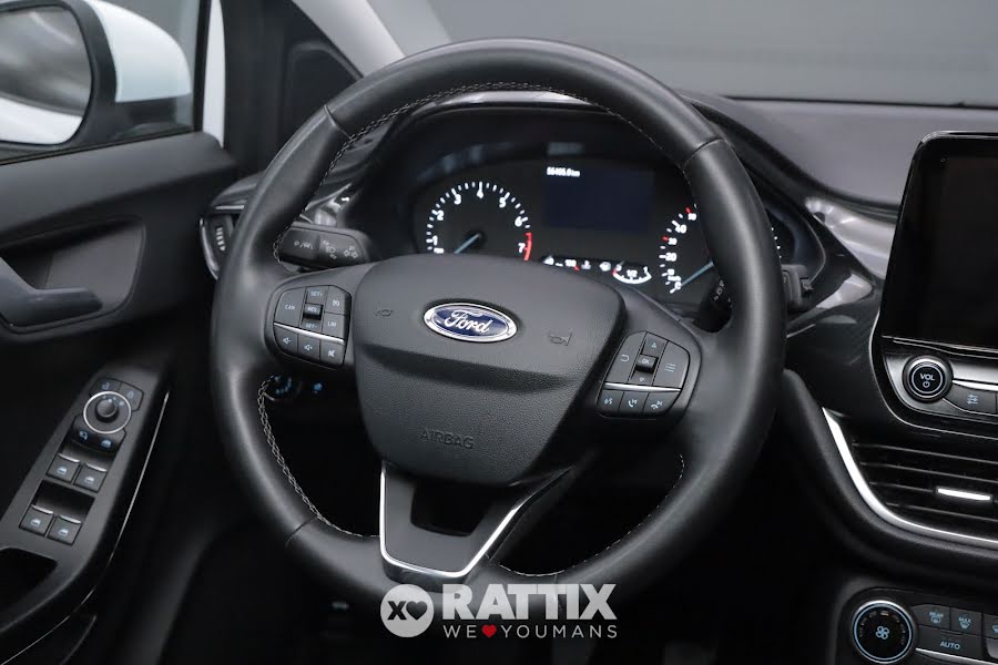 Ford Puma 1.0 Ecoboost Hybrid 125CV Titanium Frozen White  Aziendale foto 9