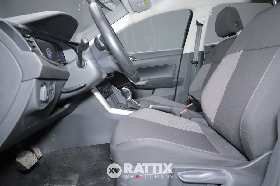 Volkswagen Polo 1.0 TSI 95CV Life DSG Deep Black Perlato  Aziendale foto 8