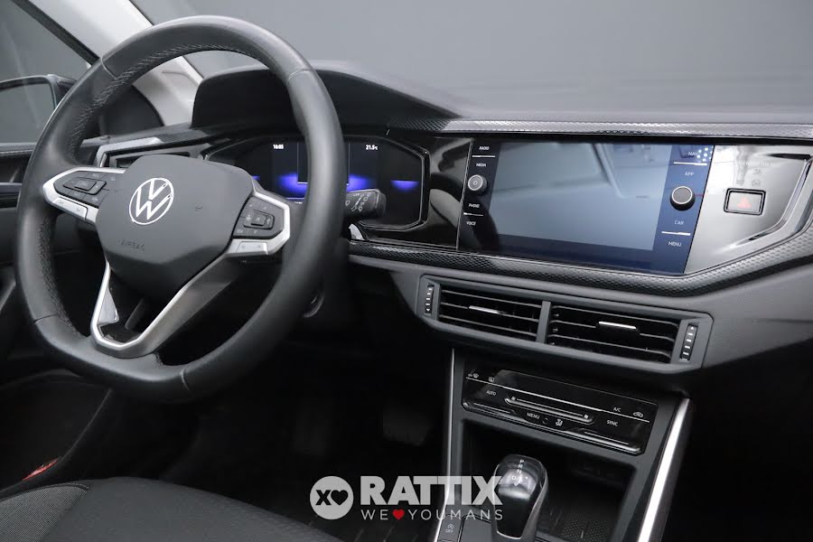 Volkswagen Polo 1.0 TSI 95CV Life DSG Deep Black Perlato  Aziendale foto 16