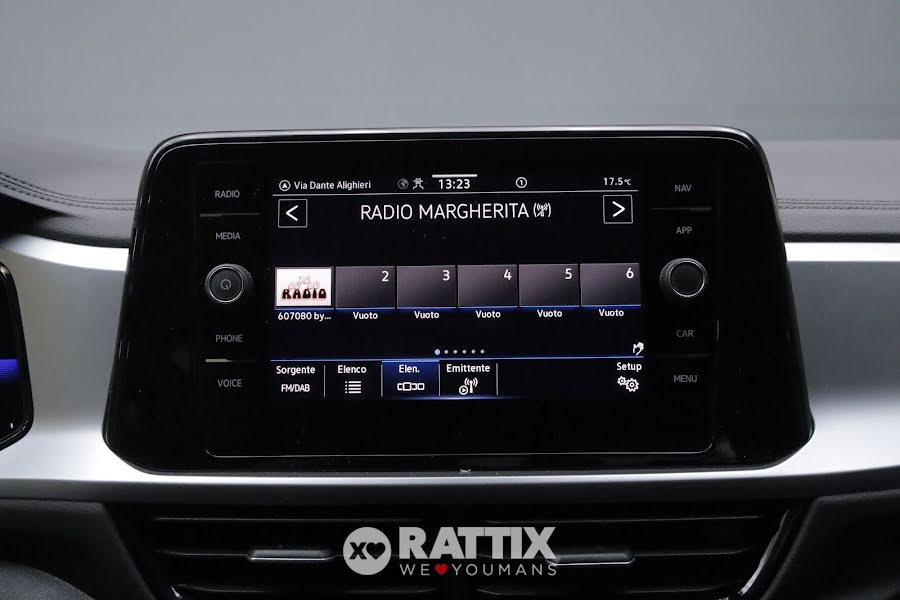 Volkswagen T-Roc 2.0 TDI 150CV Life DSG Deep Black Perlato  Aziendale foto 19