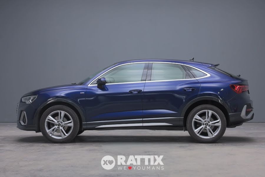 Audi Q3 Sportback 35 2.0 TDI 150CV S-Line Edition s-Tronic Blue Navarra  Aziendale foto 2