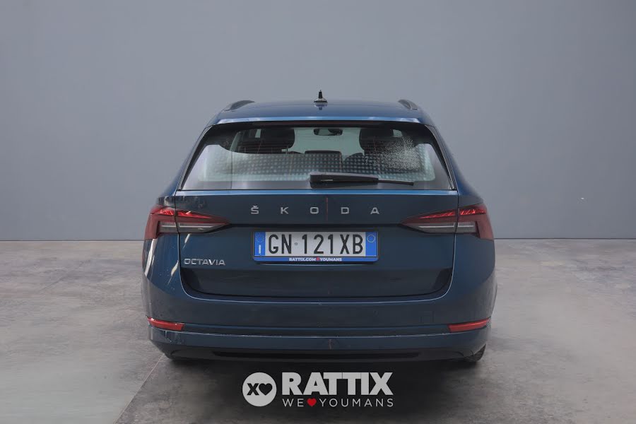 Skoda Octavia Wagon 2.0 TDI EVO 150CV Executive DSG Blu  Aziendale foto 5