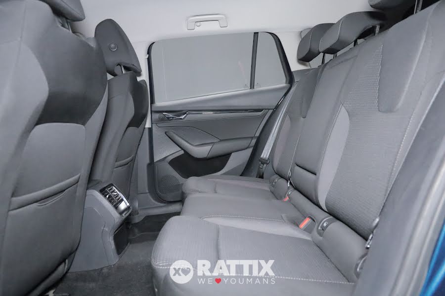 Skoda Octavia Wagon 2.0 TDI EVO 150CV Executive DSG Blu  Aziendale foto 26