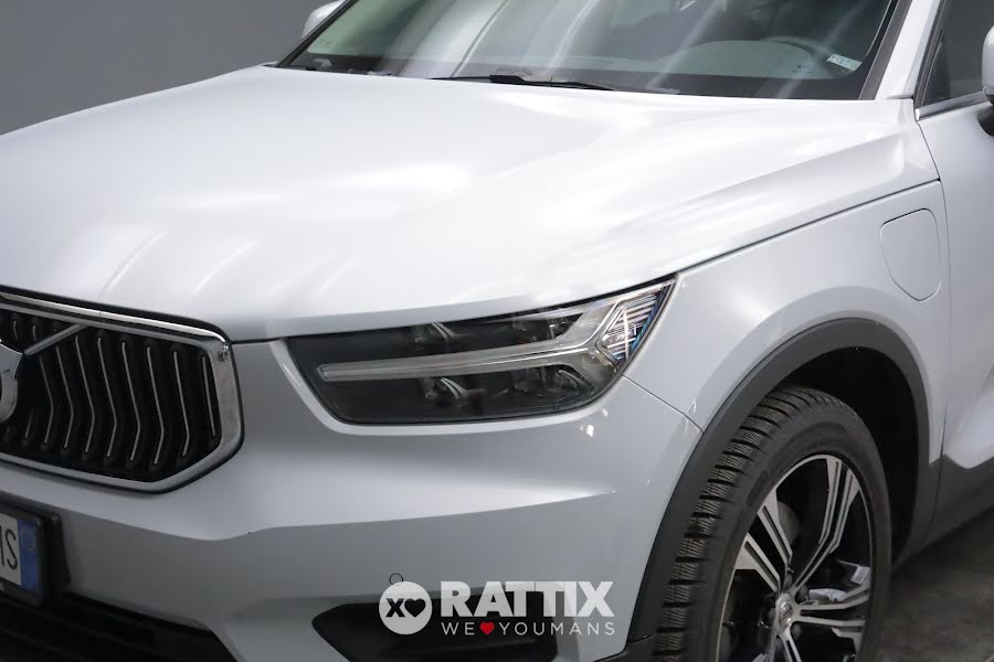 Volvo XC40 1.5 T5 PHEV Inscription Auto Silver Glacier  Aziendale foto 3